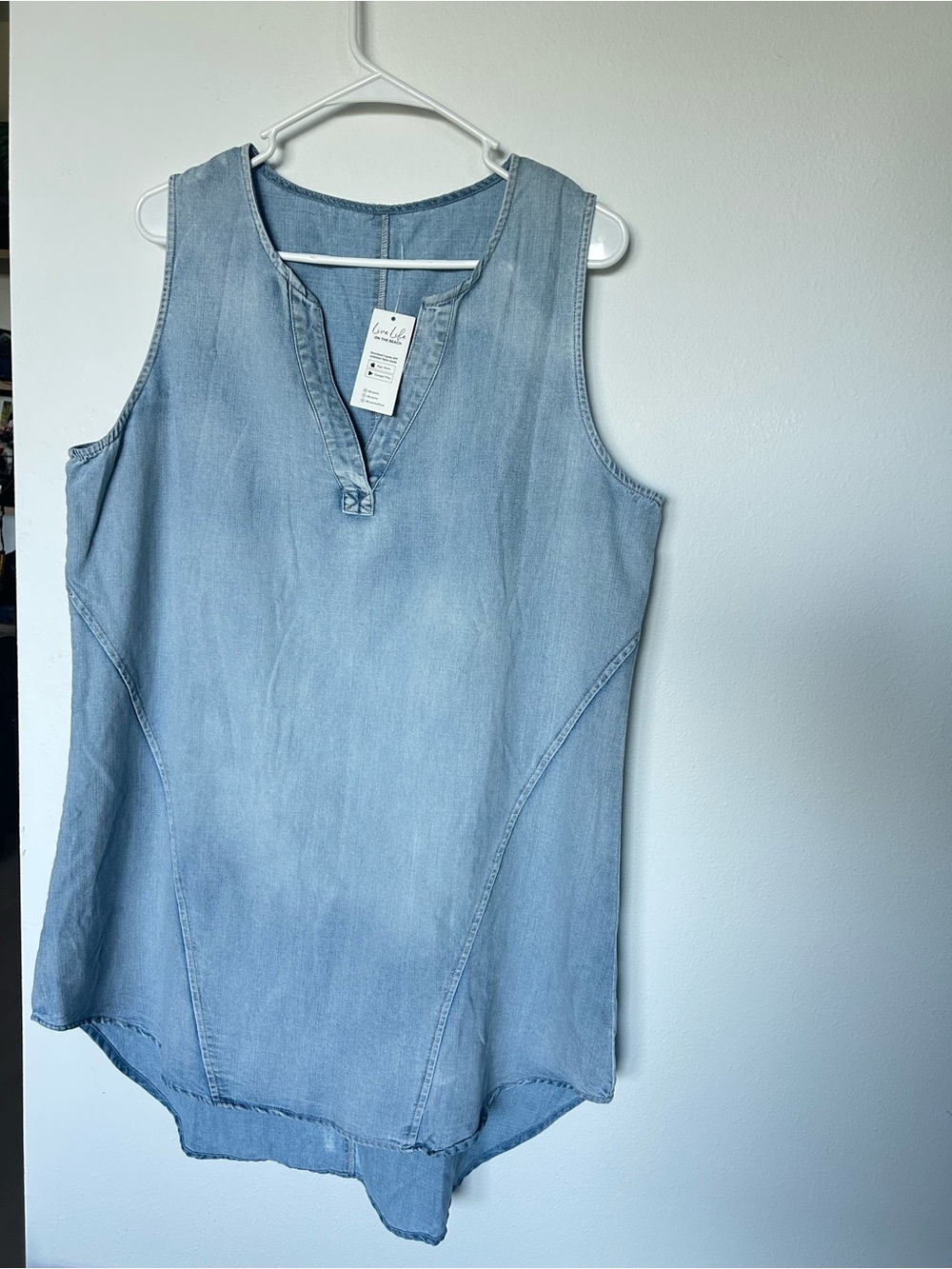 Cupshe Thin Denim Dress/Coverup. Fit like a Large - not XL. NWT!